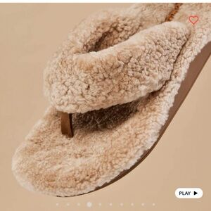 OluKai Kīpe'a Heu Genuine Shearling Women’s Tan Fuzzy Slipper Sandals- W9
